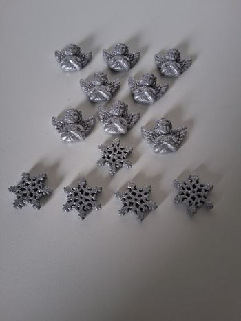 Lot d'anges et flocons à coller