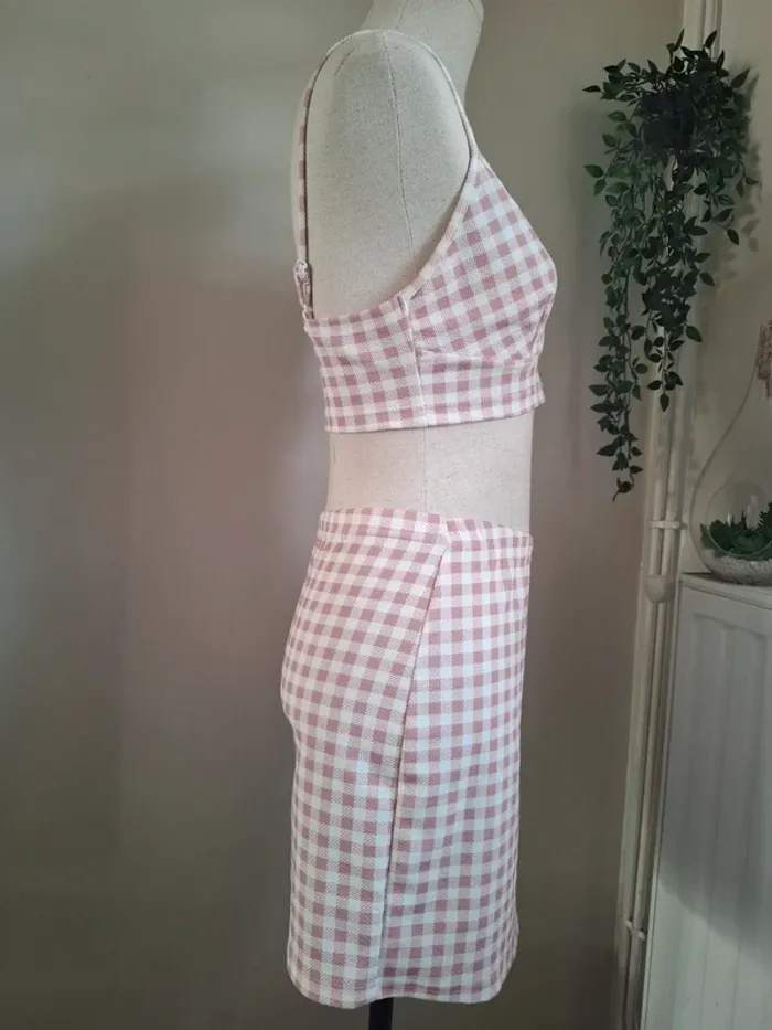 Ensemble crop top et jupe shein - photo numéro 4