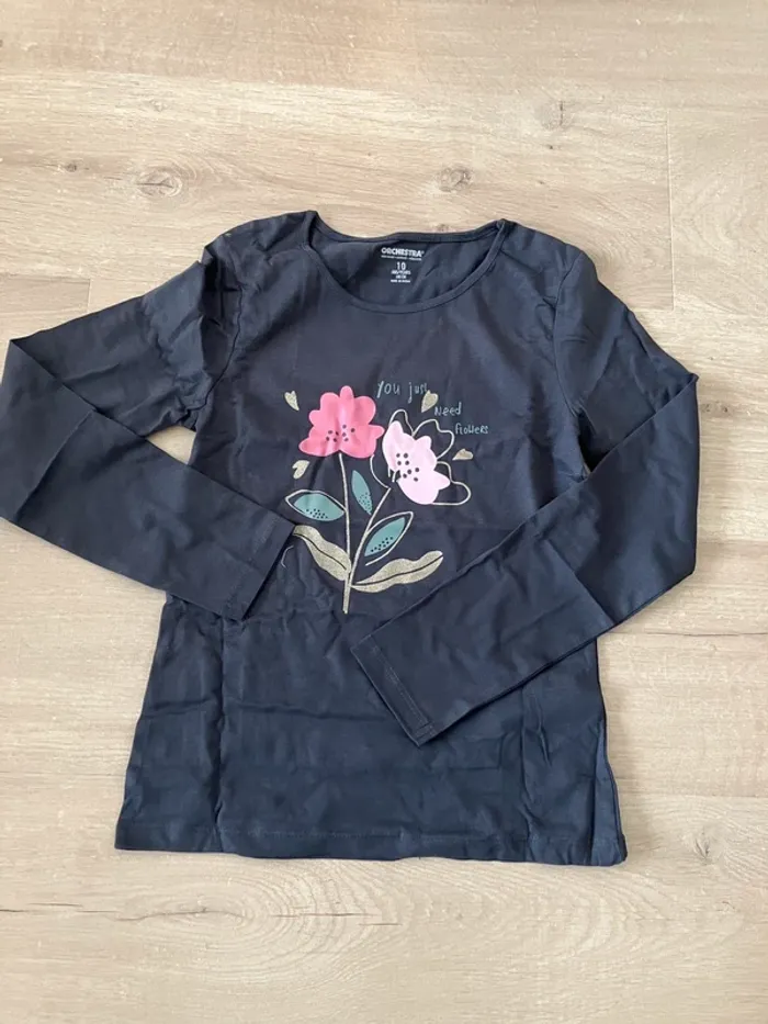 TEE shirt orchestra 10 ans neuf