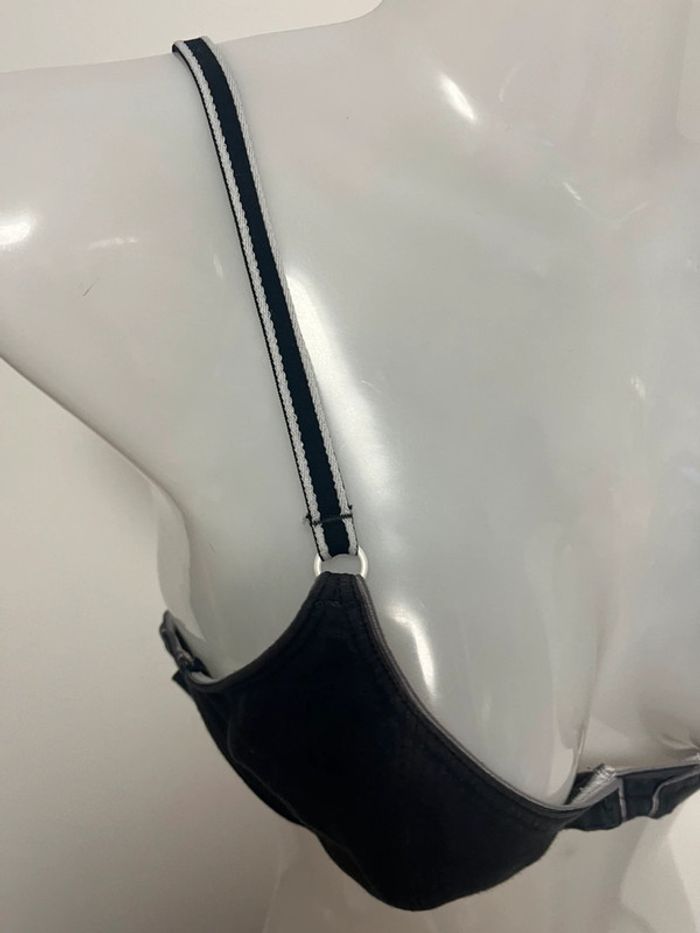 Soutien gorge dim - photo numéro 4