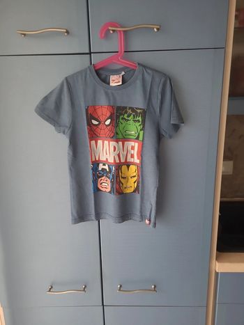 Tee-shirt imprimé Marvel / 10 ans
