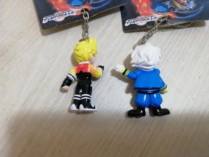 2 Psychic Force Keychain Figures - photo numéro 2