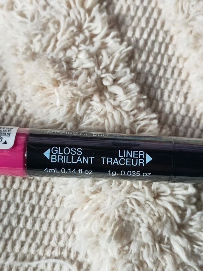 Duo lèvre. Liner et gloss L'Oréal - photo numéro 4