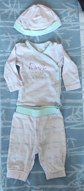 Ensemble bébé fille 1 mois