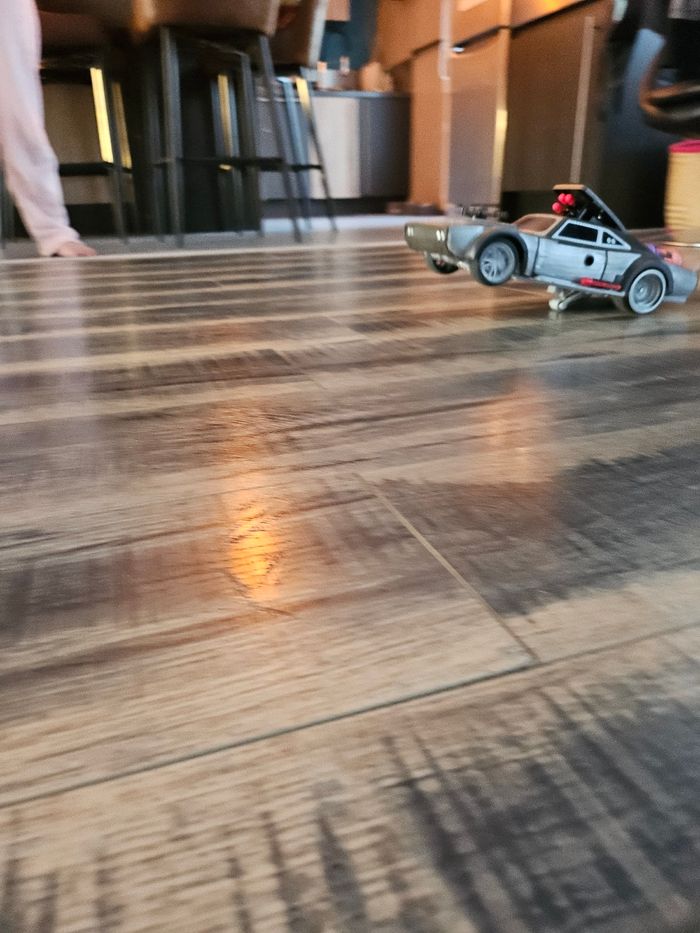 Voiture Charger - photo numéro 7