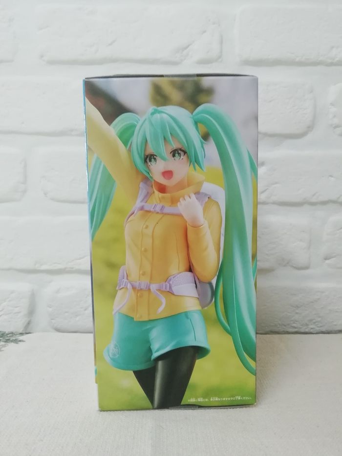 Figurine Hatsune Miku Holiday Memories banpresto - photo numéro 4