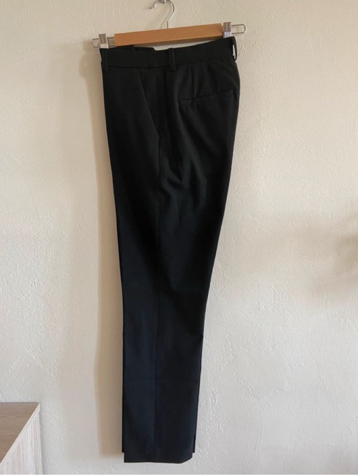 Pantalon noir Uniqlo - photo numéro 3