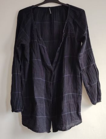 Chemise longue fluide Naf Naf taille 34 – carreaux bleu marine/noir