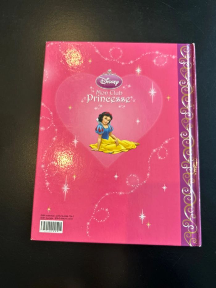 Blanche neige une matinée mouvementée - photo numéro 2