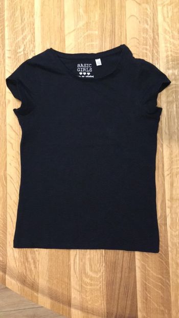 T-shirt noir manches courtes