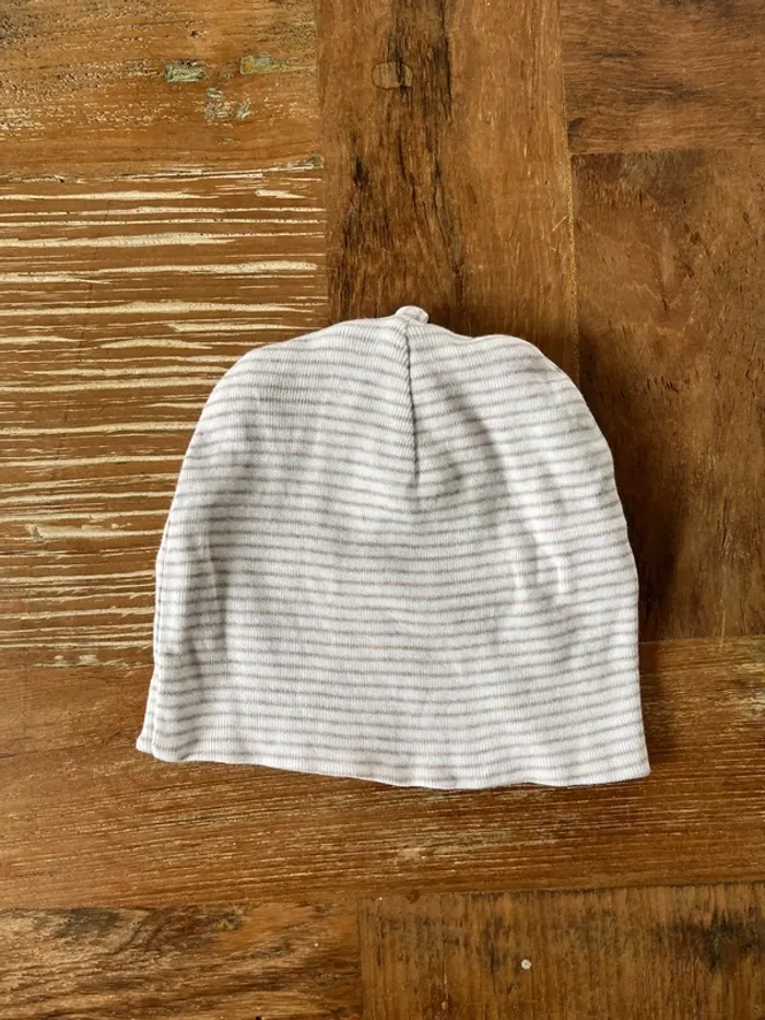 Lot de bonnets - photo numéro 2