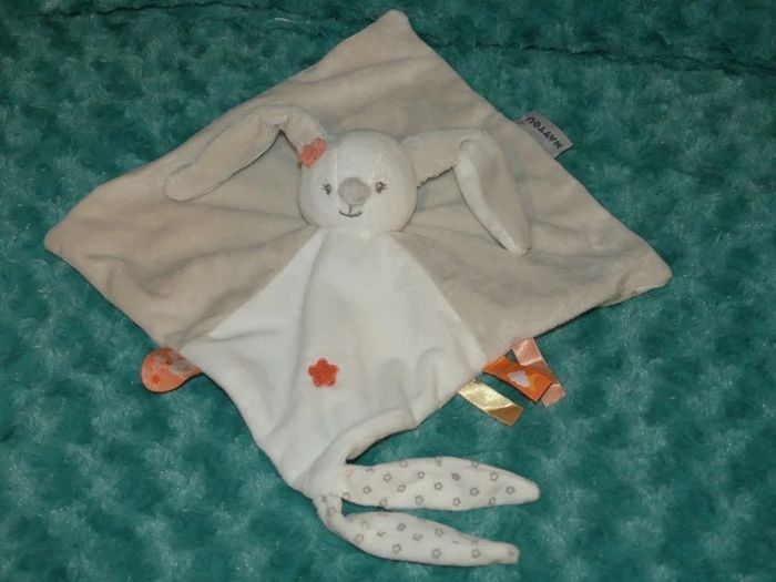 Doudou plat lapin Mia Nattou gris blanc 🐰état neuf - photo numéro 2