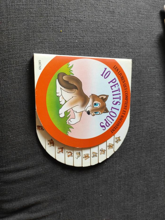 10 petits loups