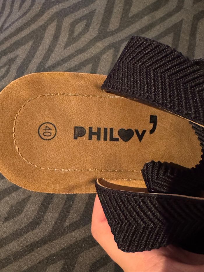 Paire de claquette noir - photo numéro 4