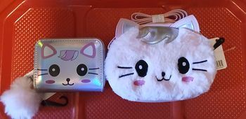 Petit sac chat et sont porte monnaie sa