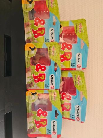 Lot de 5 boite schleich neuf puzzlemals neuf 