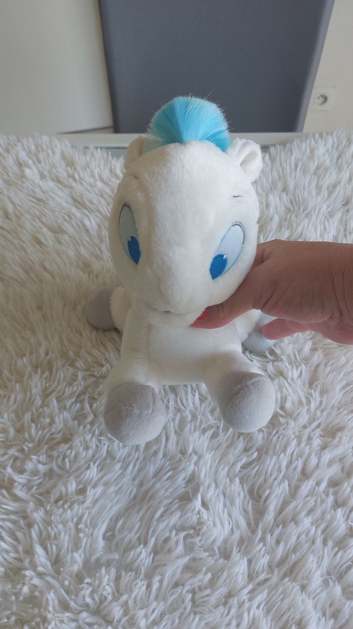 Peluche bébé pégase