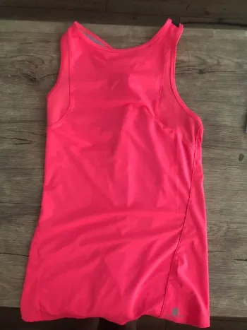 Débardeur rose de sport