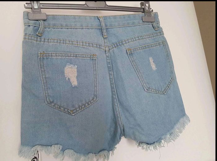Short taille 38 - photo numéro 3