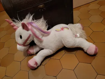 Peluche licorne sons et lumière