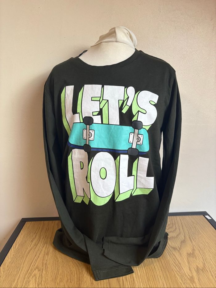 T shirt ML garçon taille 146/152