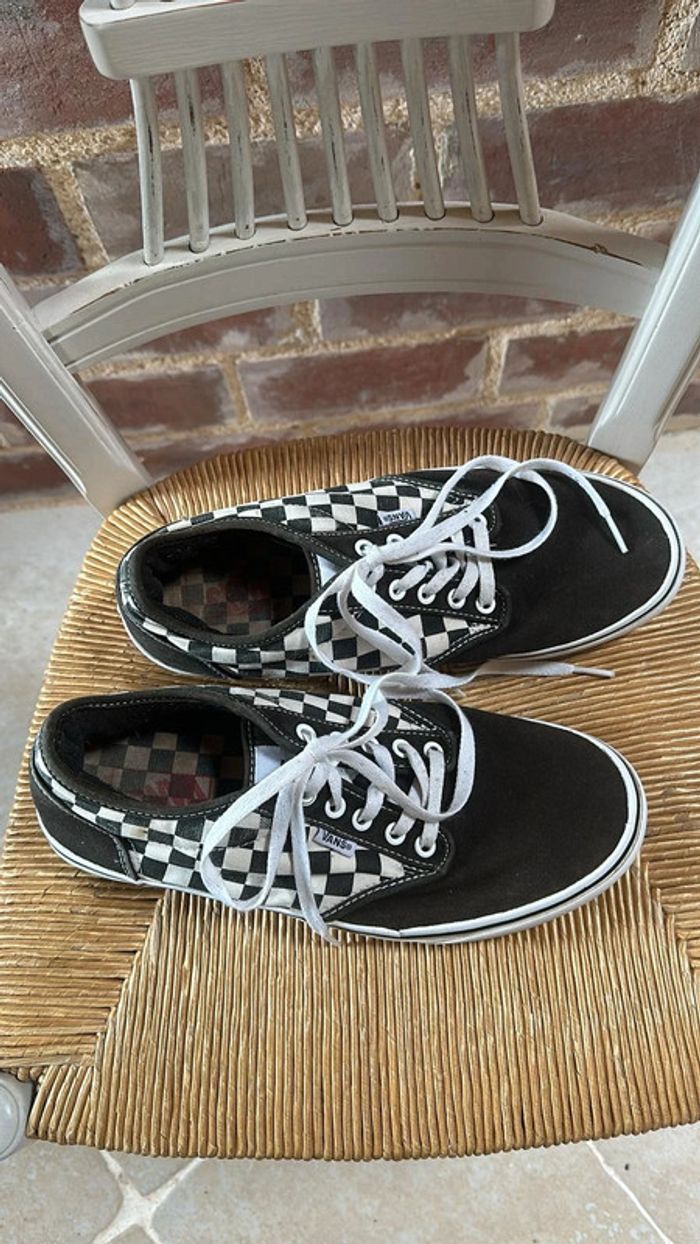 Vans damier noir et blanc Taille 42,5 - photo numéro 2