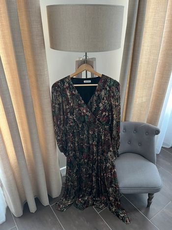 Robe cache cache taille 36/38 neuve !