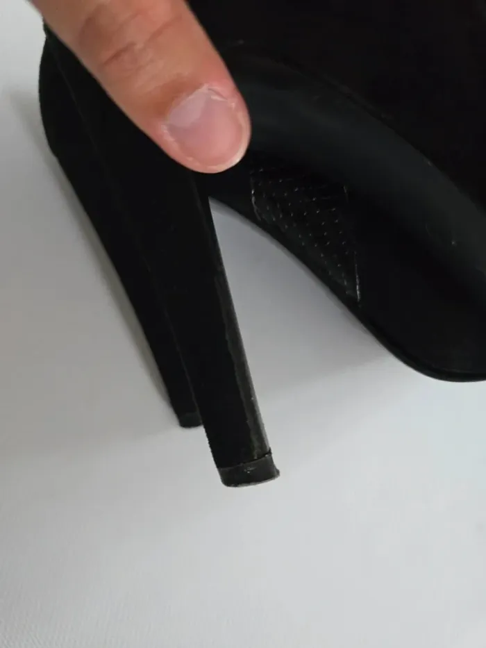 Bottines noir talons aiguille - photo numéro 4