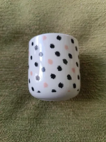 Tasse à café blanche 6.5 cm.