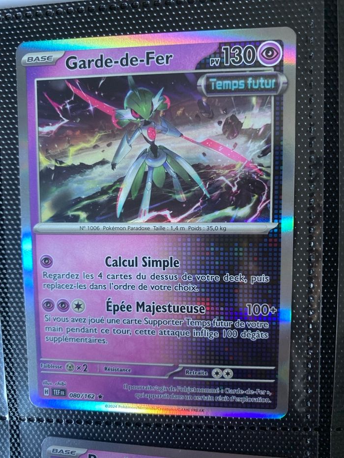 Carte Pokémon holographique neuf