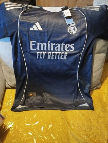 Maillot de foot du Real Madrid 
