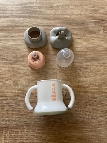 Tasse evoluclip 3 en 1 Béaba blanche et rose 