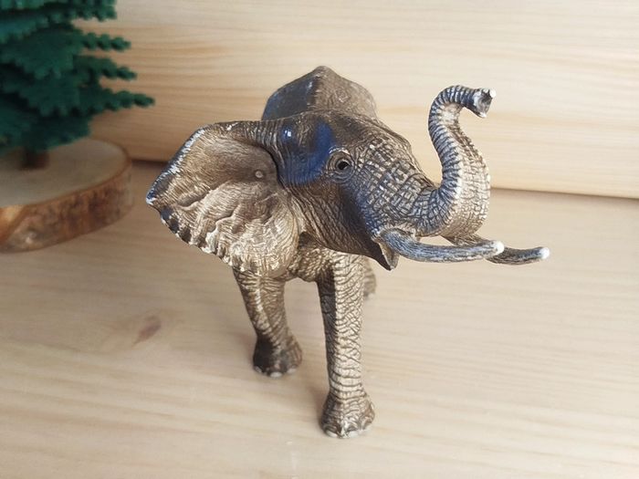 Schleich éléphant d'Afrique Figurine Animal de la savane - photo numéro 2