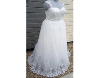 robe de mariée neuve taille 50/52/54