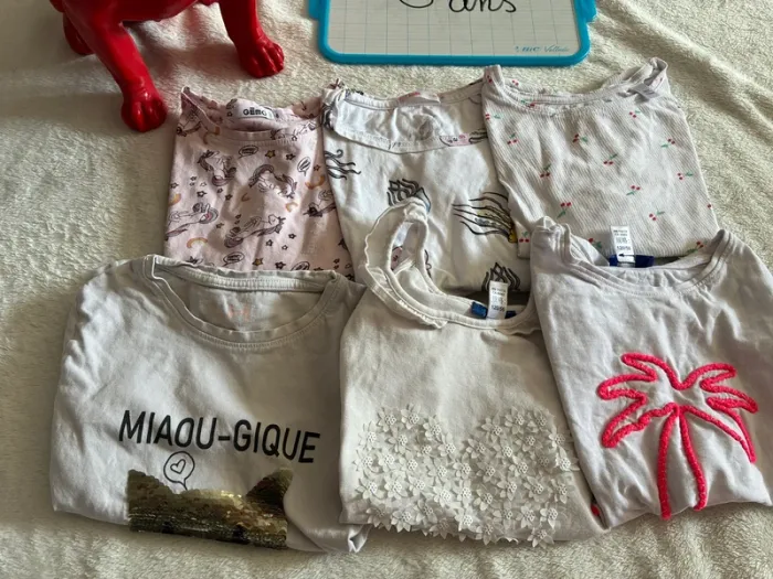 Lot de teeshirt - photo numéro 2