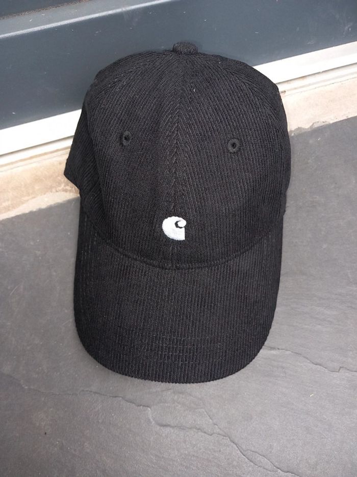 Lots de 2 casquette neuve ( bleu et noire) - photo numéro 3