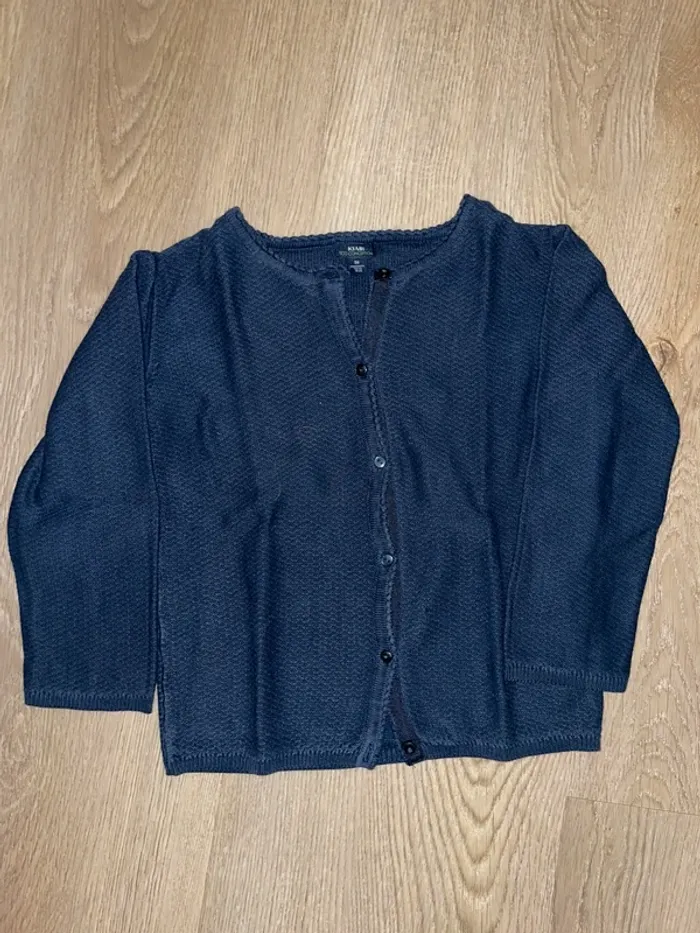 Lot blouses et gilet - photo numéro 3