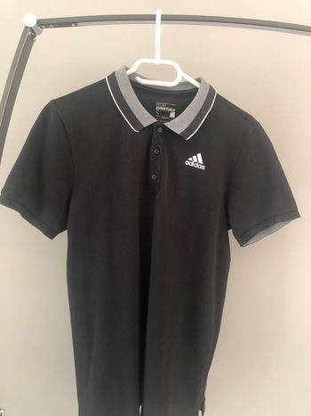 Polo adidas noir, taille S. Peu porté
