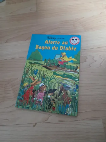 Livre disney alerte au bayou du diable