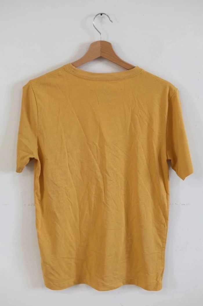 C56 t-shirt moutarde Levi's 16 ans - photo numéro 2