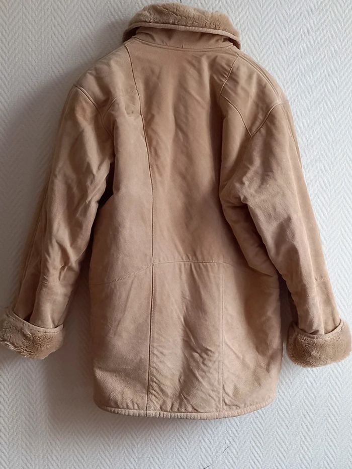 Manteau en cuir et fourrure à l'intérieur marque casual woman taille 38 - photo numéro 7