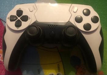 Manette compatible PS4, PS3 et PC