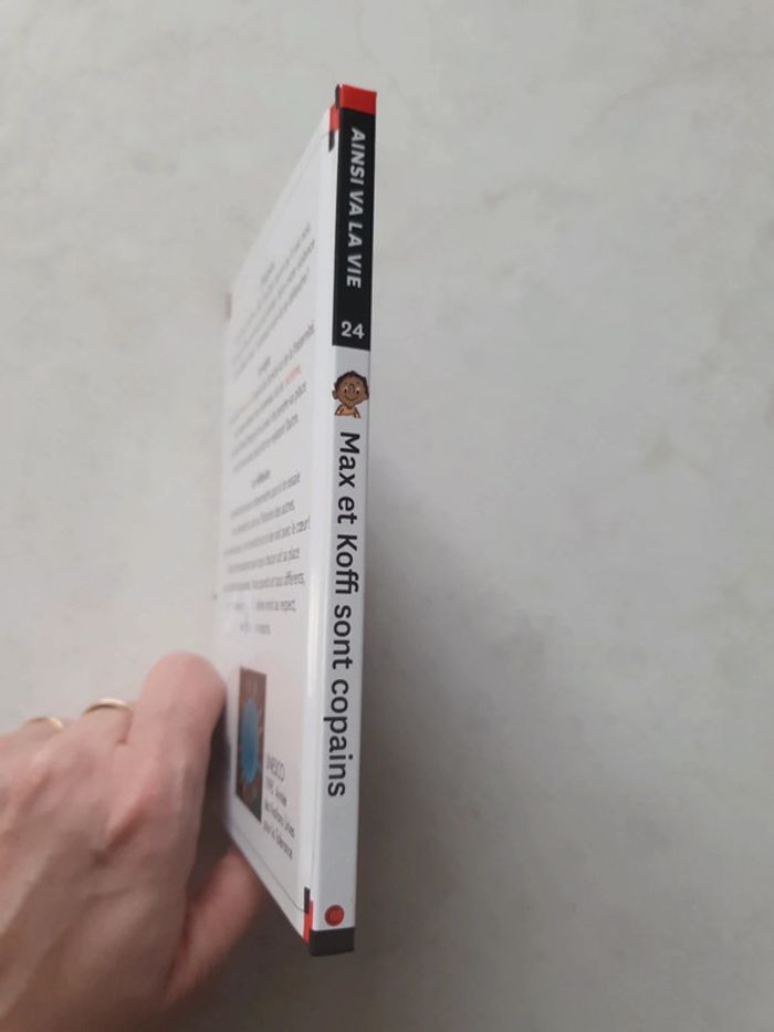 Max et Koffi sont copains n° 24 neuf - photo numéro 4