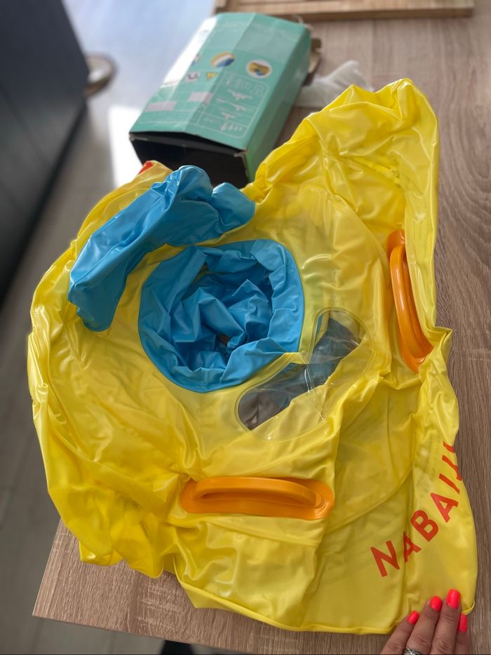 Bouée Nabaiji de piscine gonflable avec siège pour bébé de 7-11 kg - photo numéro 5