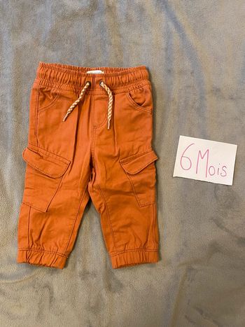 Pantalon cargo