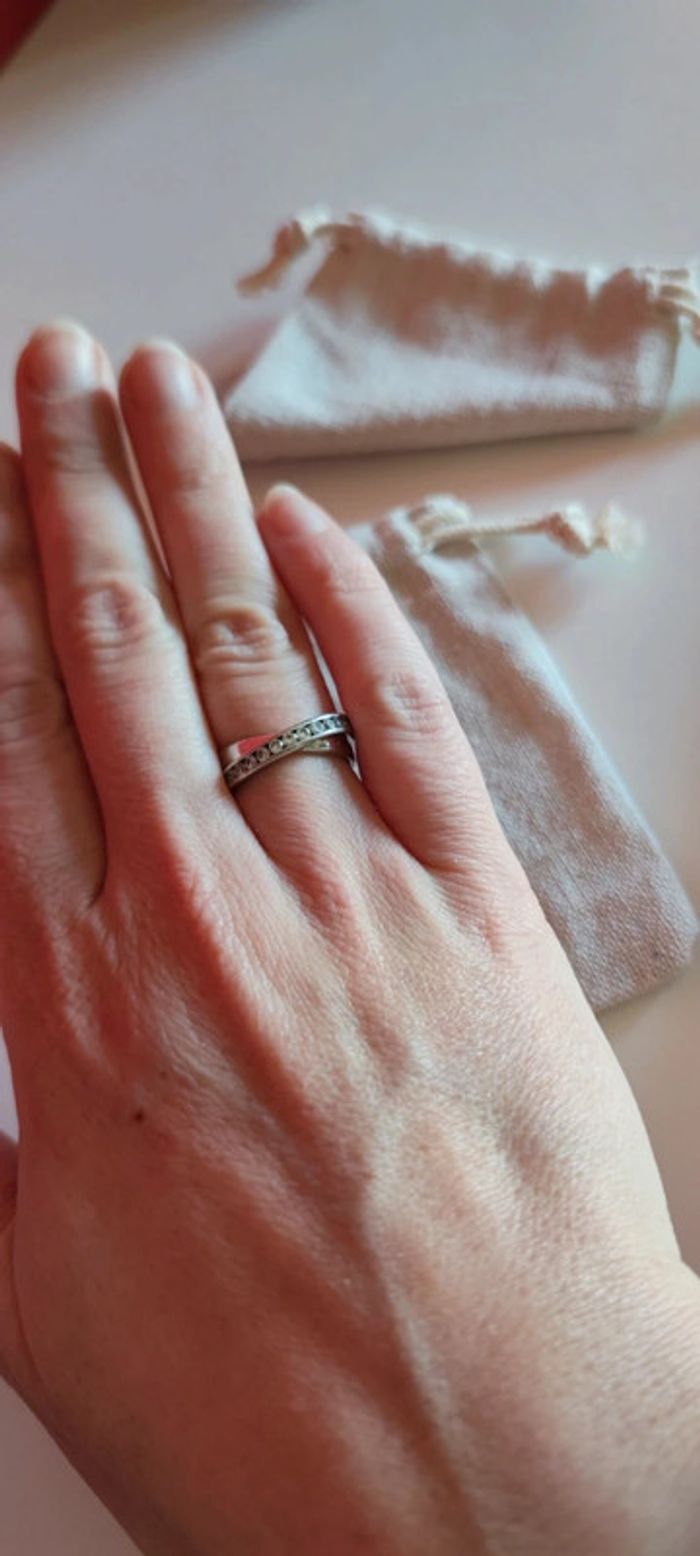 Bague en argent avec strass - photo numéro 4