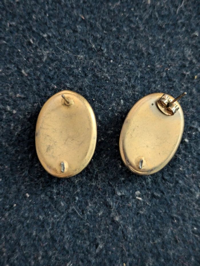 Boucles d'oreilles ovales dorées - photo numéro 2