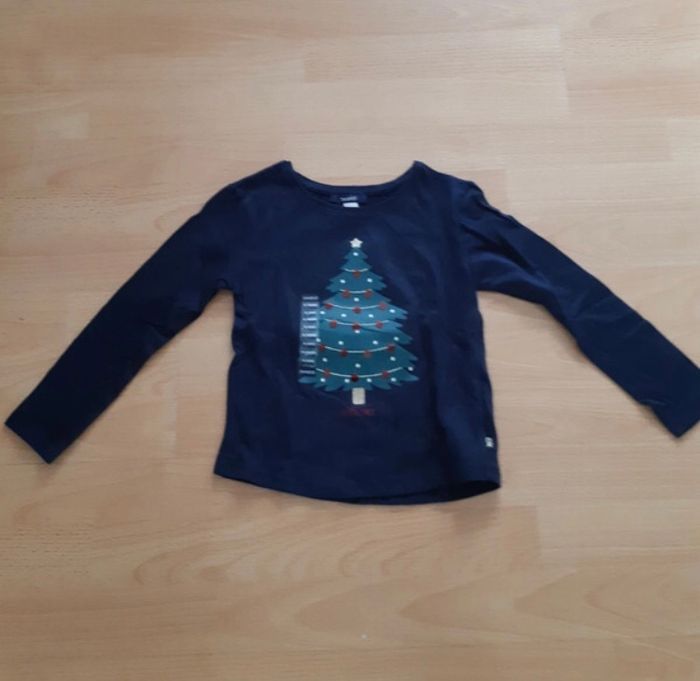 Legging &pull longues manches 5 ans thème Noël ( okaidi) - photo numéro 3