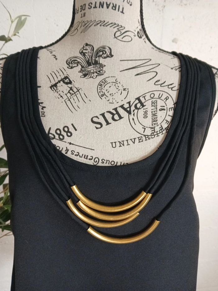 🖤 Débardeur noir à col bijoux intégré Jane Norman taille 40 Très bon état - photo numéro 8