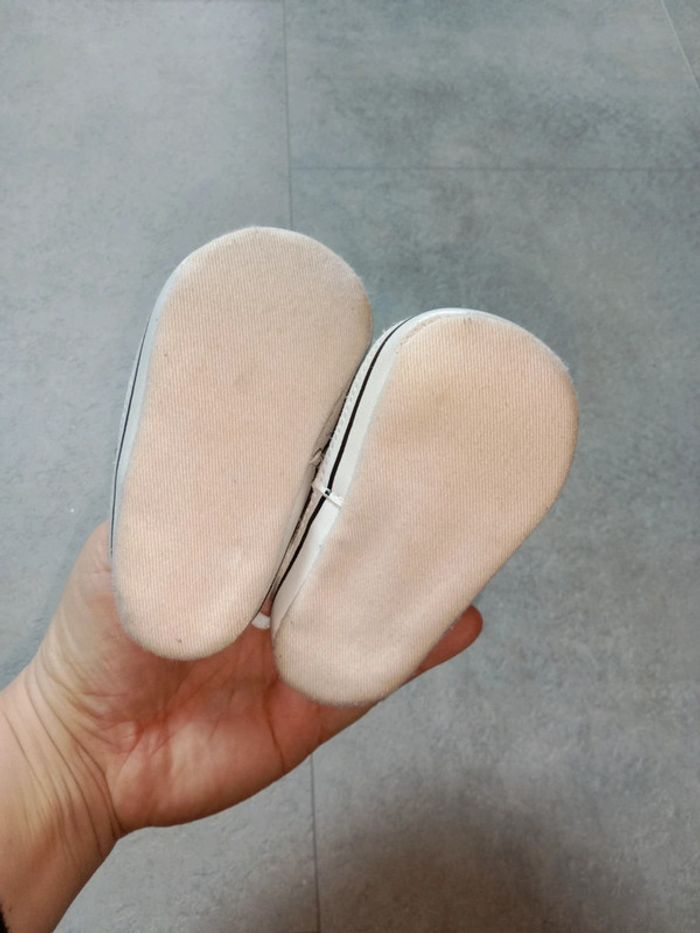 Chaussures bébé, 6/9 mois - photo numéro 2